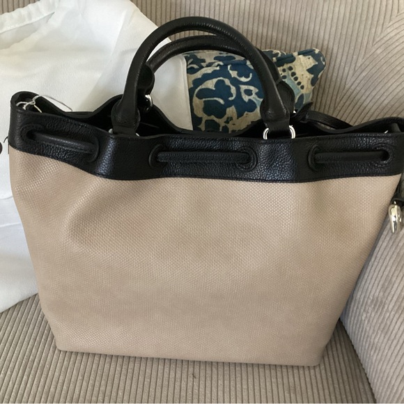 Brighton “Elise” Black and Tan Drawstring Bag - Picture 5 of 11